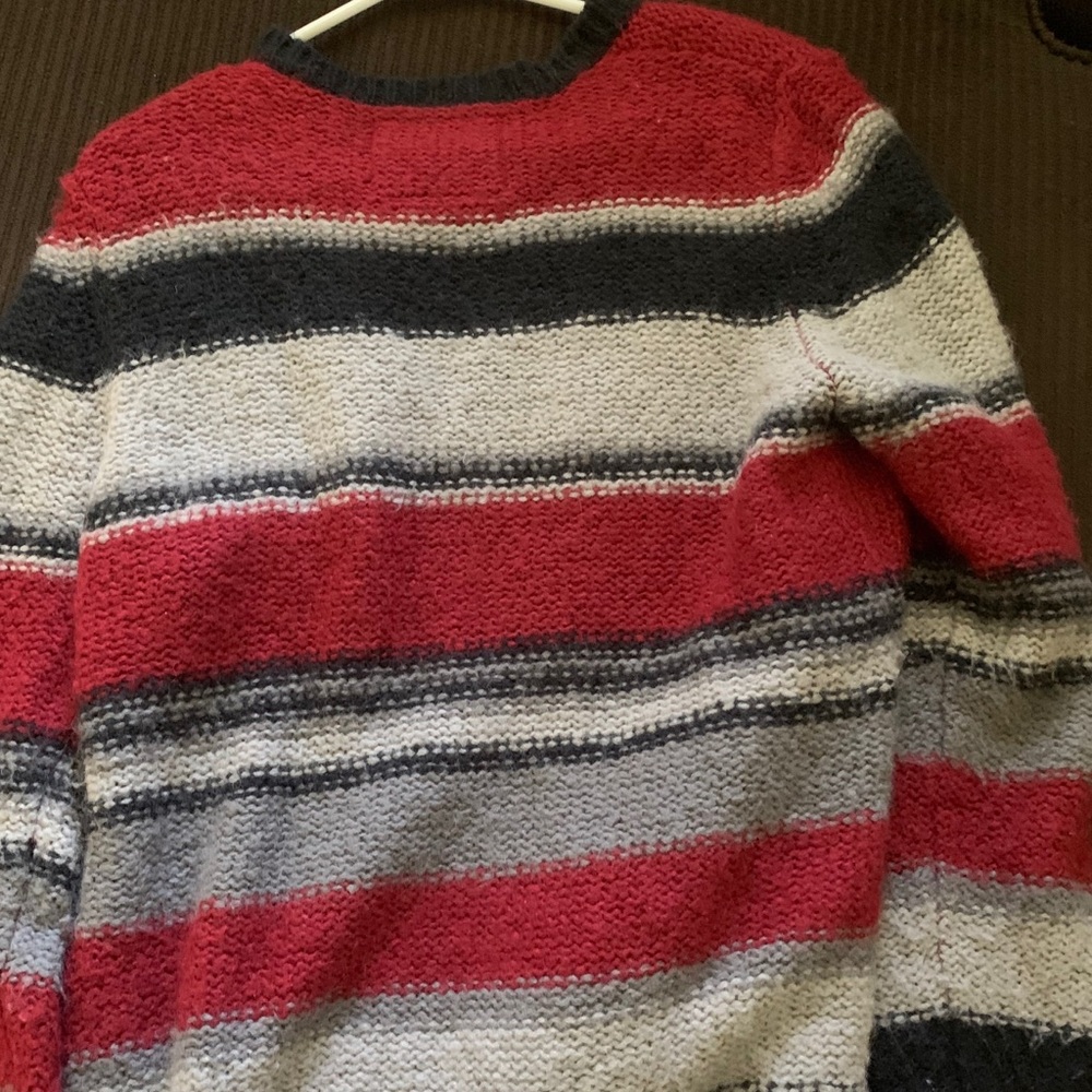 Natural Reflections Sweater - Picture 3 of 3